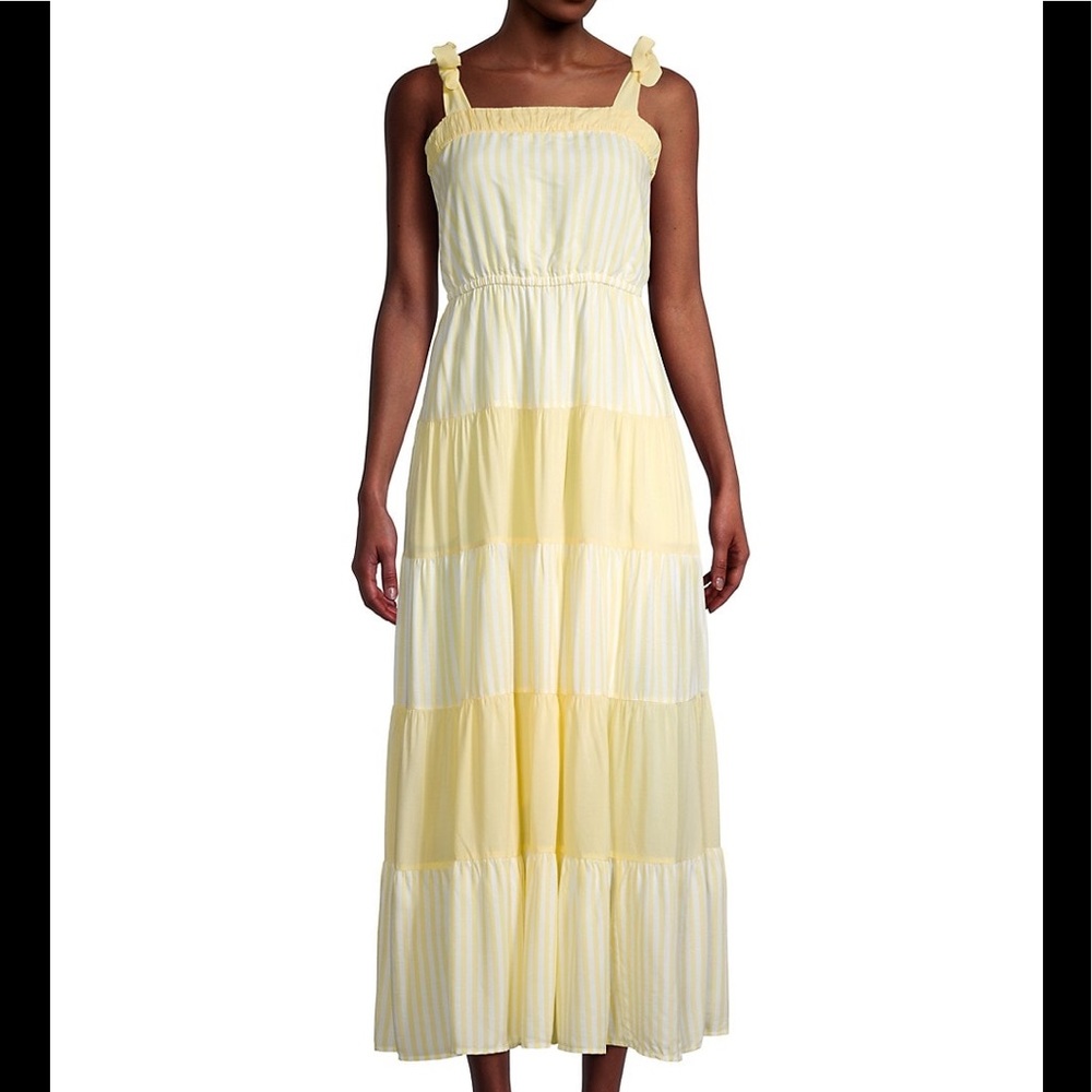 Gal Meets Glam Maxi Dress